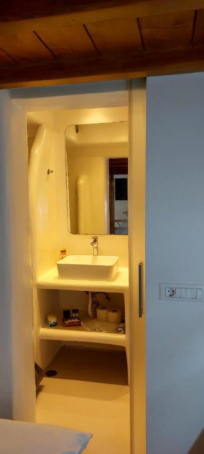 Empyreal Blue Apartment Mykonos Town